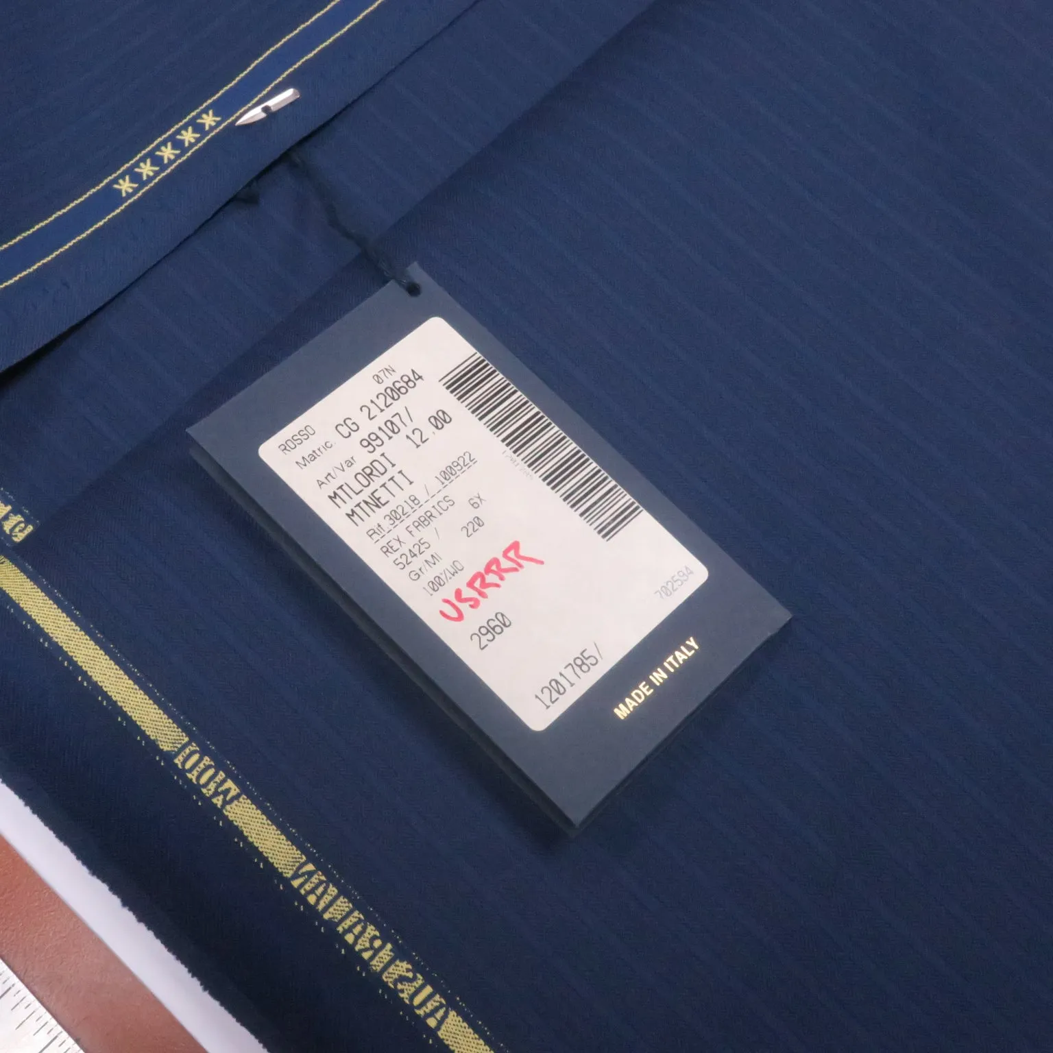 3.25 YDS Navy Blue Stripes 100% Superfine Australian Wool Ermenegildo Zegna 15 Mil Mil Cloth Fabric