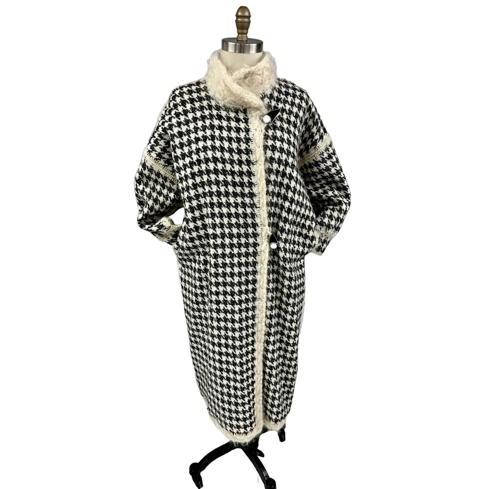 80s VTG Mohair /Wool Reversible B&W Houndstooth/ Cream Sweater Coat Womens L/XL