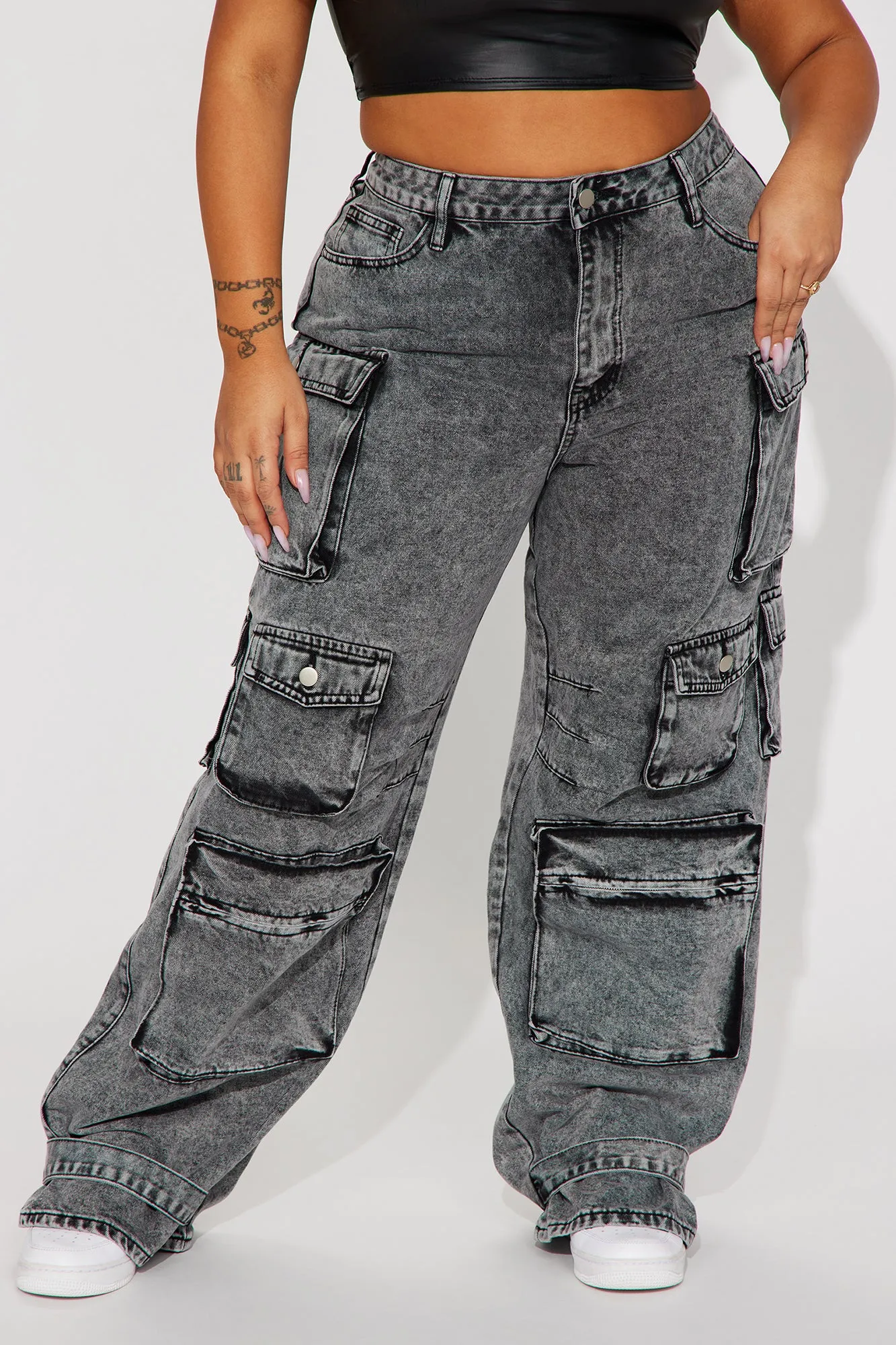 Billie Low Slung Cargo Jeans - Acid Wash Black