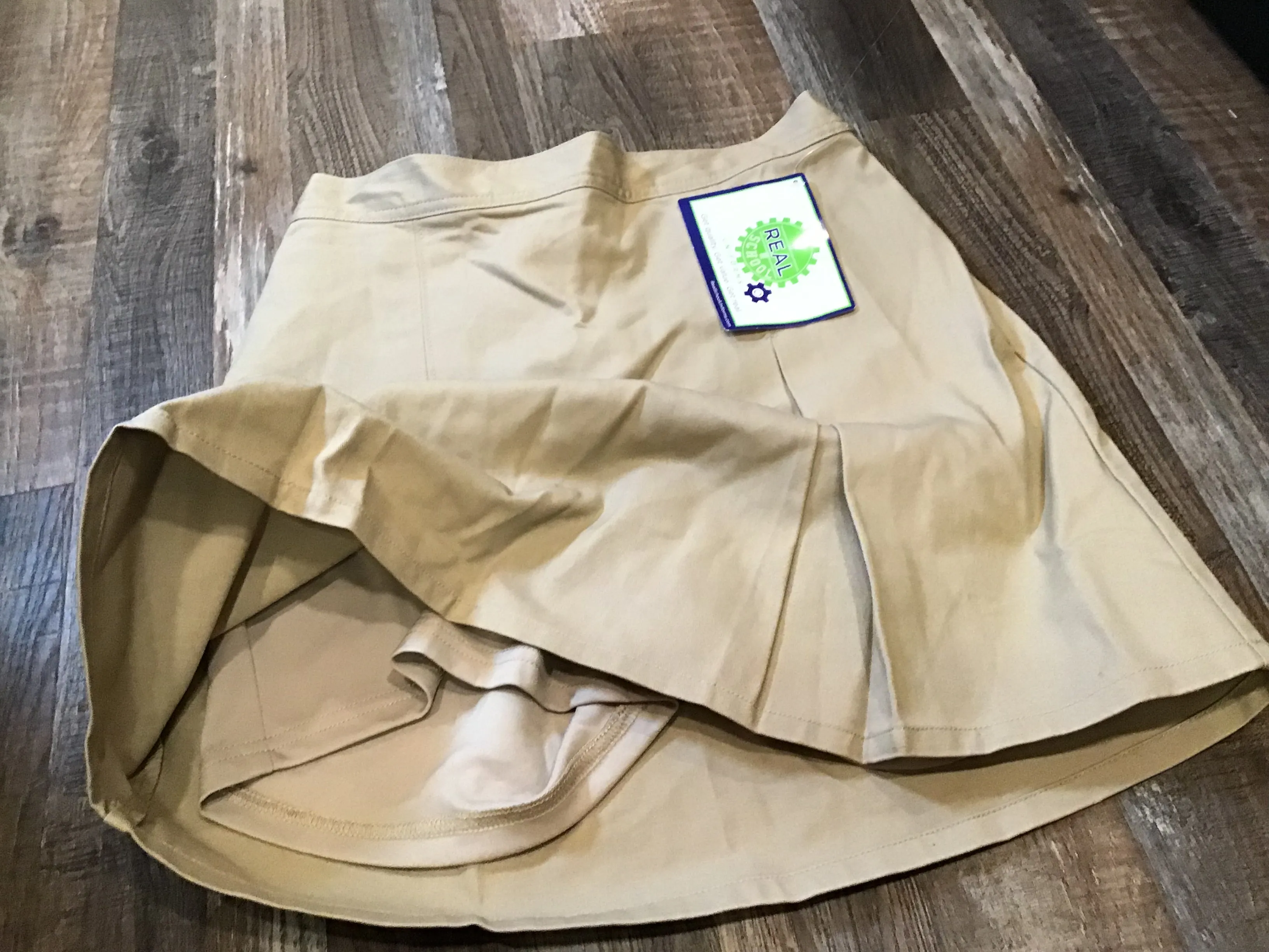 REAL SCHOOL Uniform Khaki Skirt Girls size 5/6 NWT