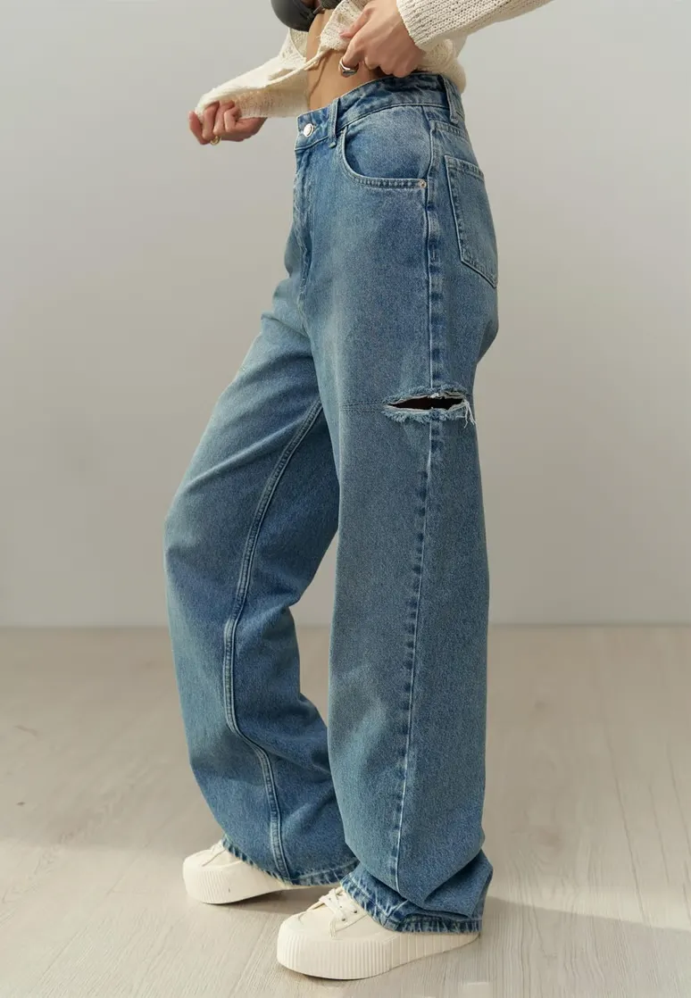 SALE - BILLIE Cut Jeans in Blue