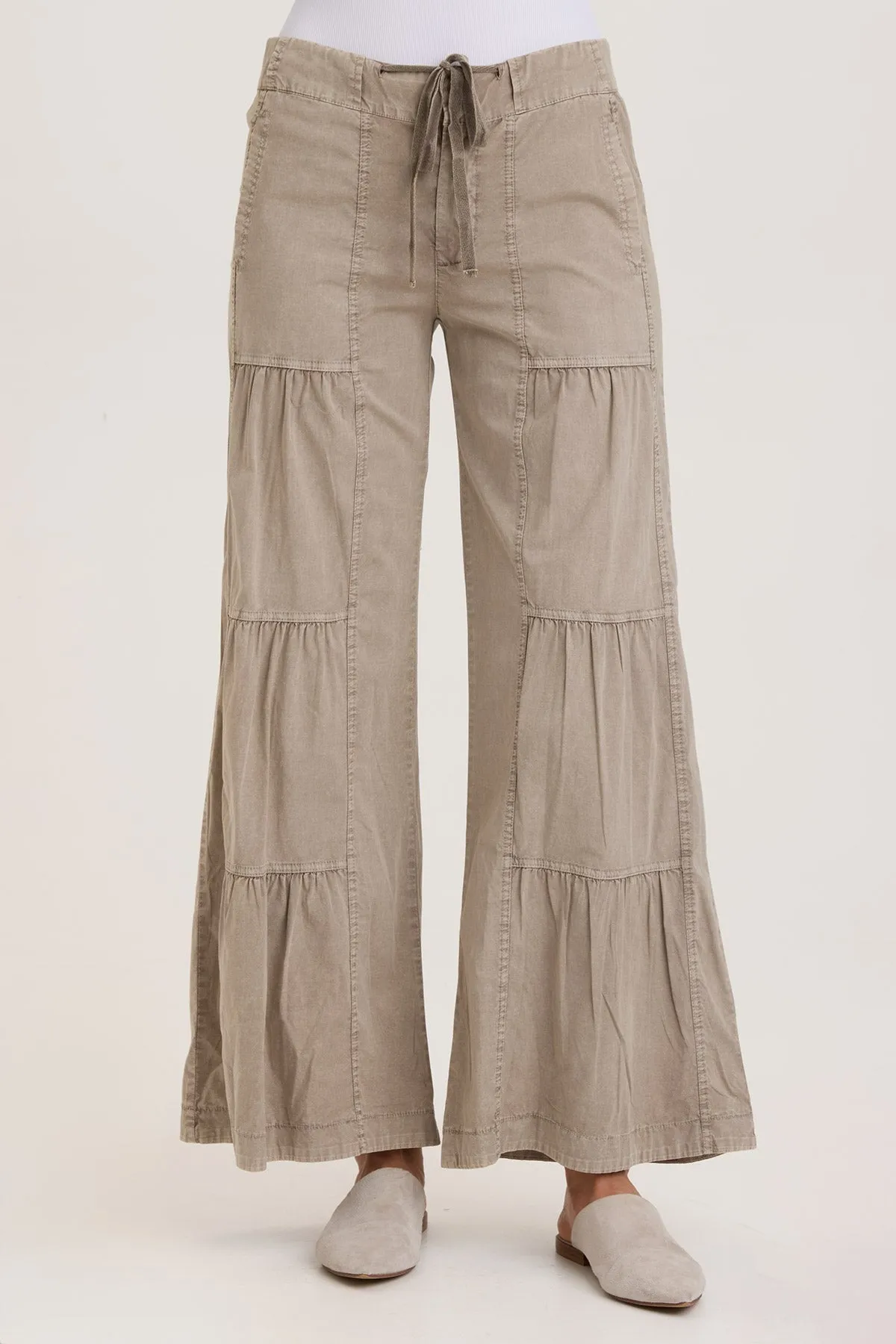 Terraced Wide Leg Pant