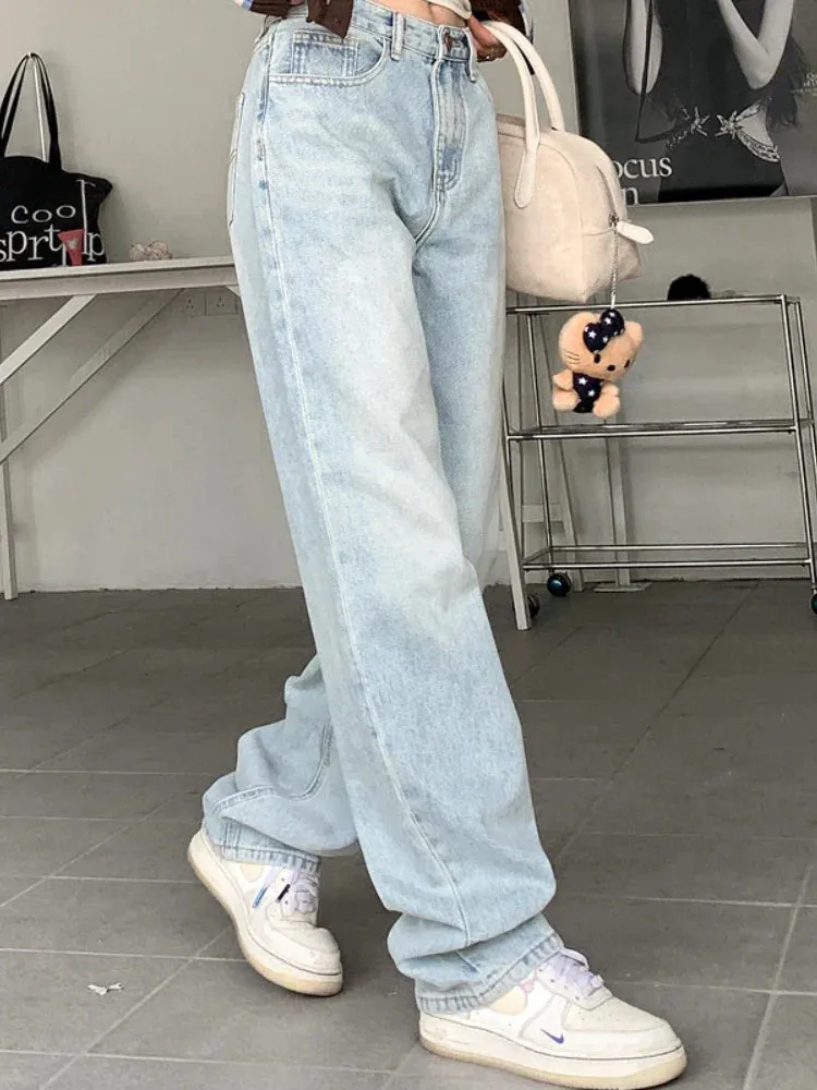 Vintage Light Blue High Waist Straight Leg Jeans from the 90s