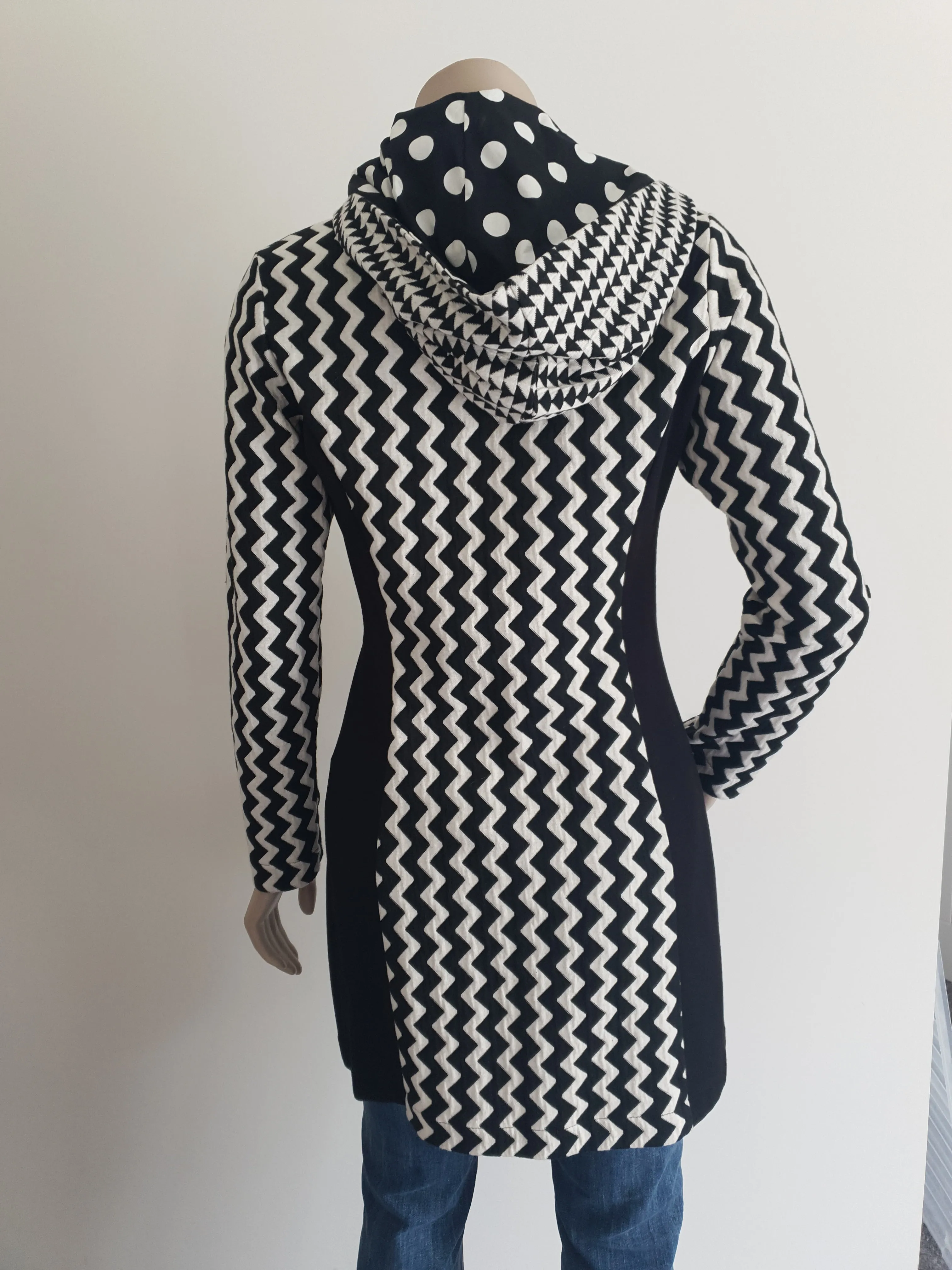 Zig Zag Spot Hooded Coat